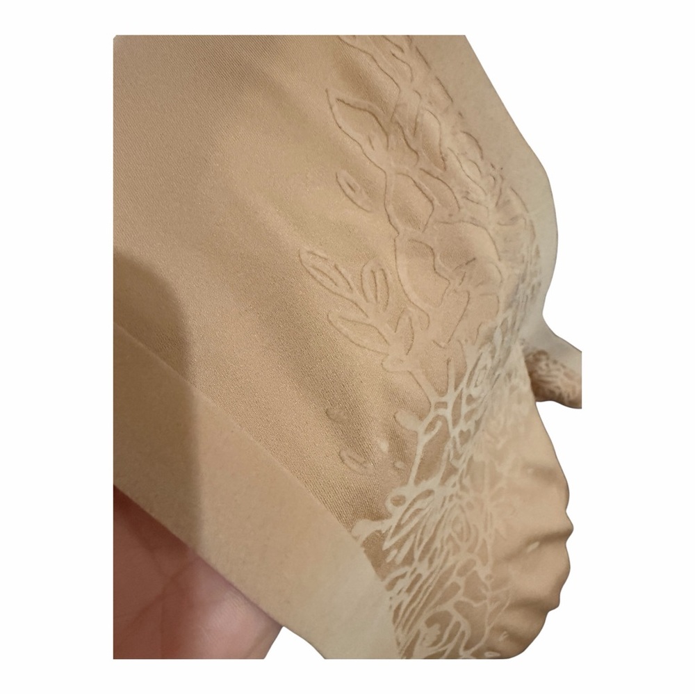 Honey Love Silhouette Roses Bra in Sand Size L - Picture 10 of 16